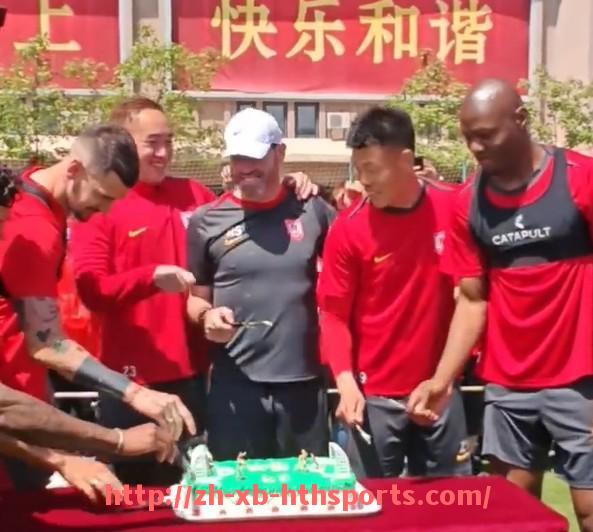 华体会hth登录入口-本赛季火箭队整体战绩汇总与排名分析